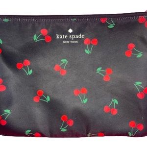 ✨Kate Spade 🍒Black Cherries🍒 Makeup Tote